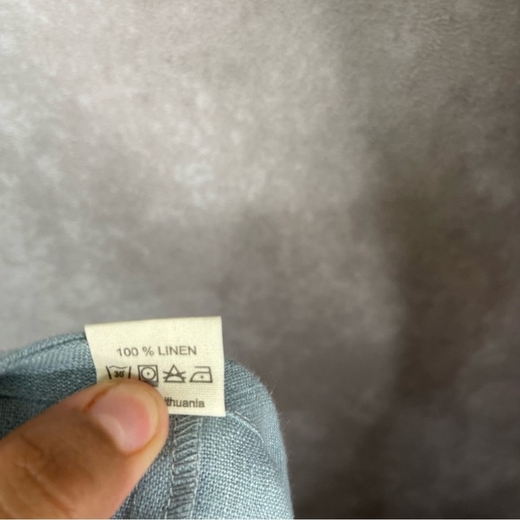 Linen Cloud Boxy V-Neck Cinched Waist Blouse In Blue Women's Size M - Picture 8 of 8